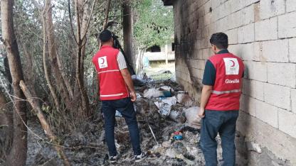 Kızılay Erciş Şubesi Odunluğu Yanan İhtiyaç Sahibi Aileyi Yalnız Bırakmadı