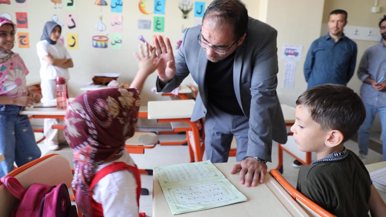 Patnos’ta Yaz Spor Okulları ve El Sanatları Kurslarına Ziyaret
