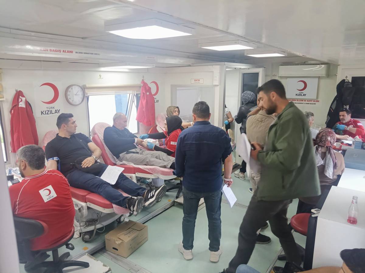 Erciş’te “Okulumda KANpanya Var” Projesiyle Anlamlı Kan Bağışı Kampanyası