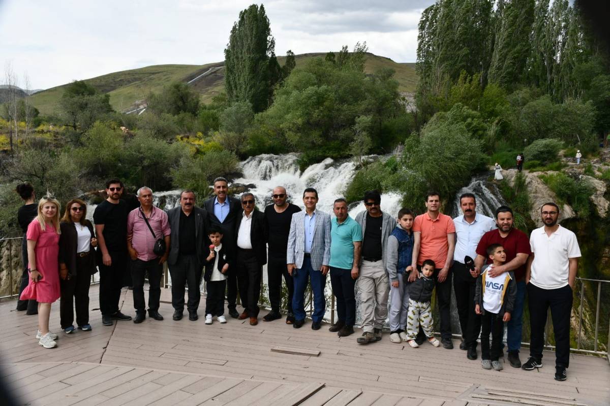 VAN BASINI MURADİYE’DE BULUŞTU: