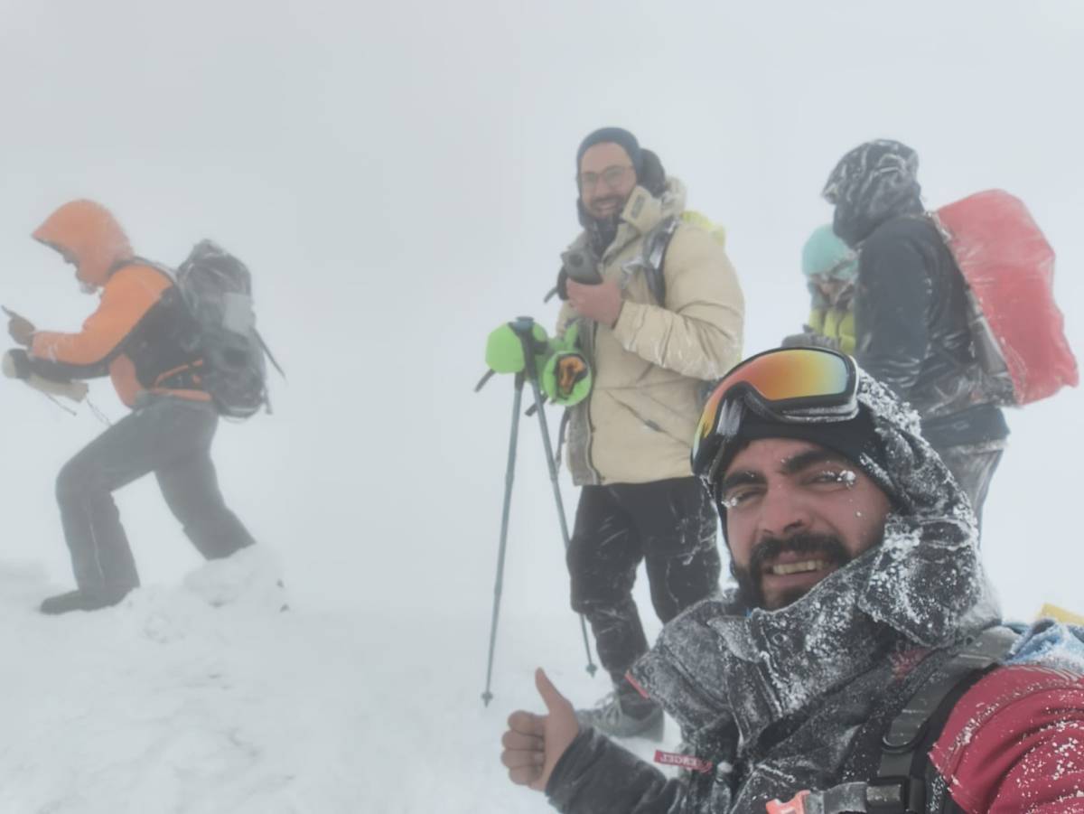 Dondurucu soğuklar Ağrı Dağı’na tırmanışları durdurmuyor