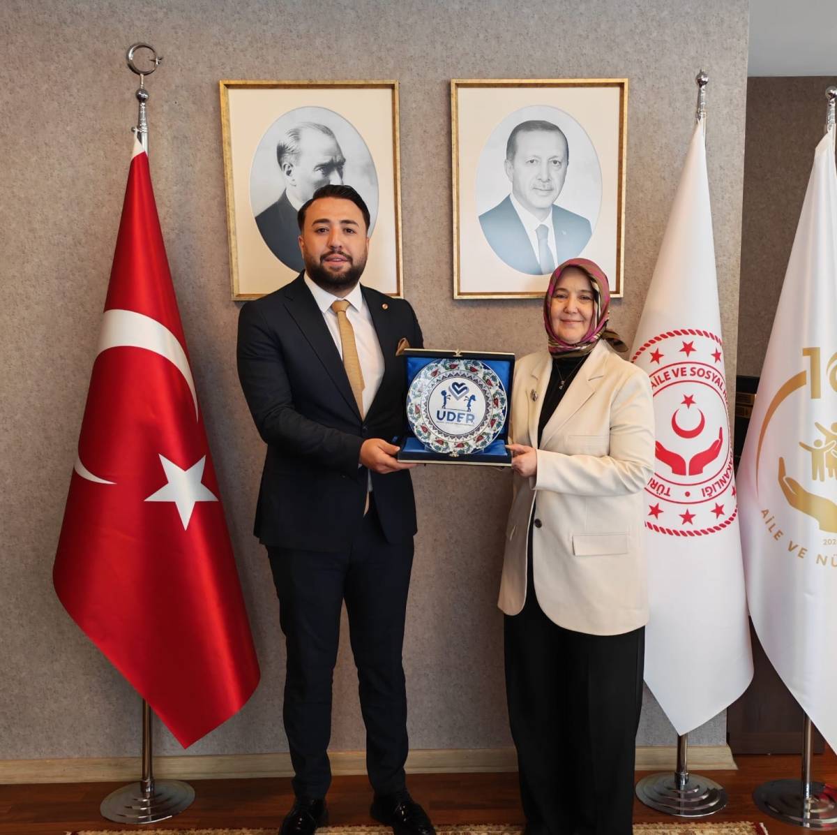 UDER’den Bakan Yardımcısı Yenigün’e ziyaret: Çocuk hakları masaya yatırıldı