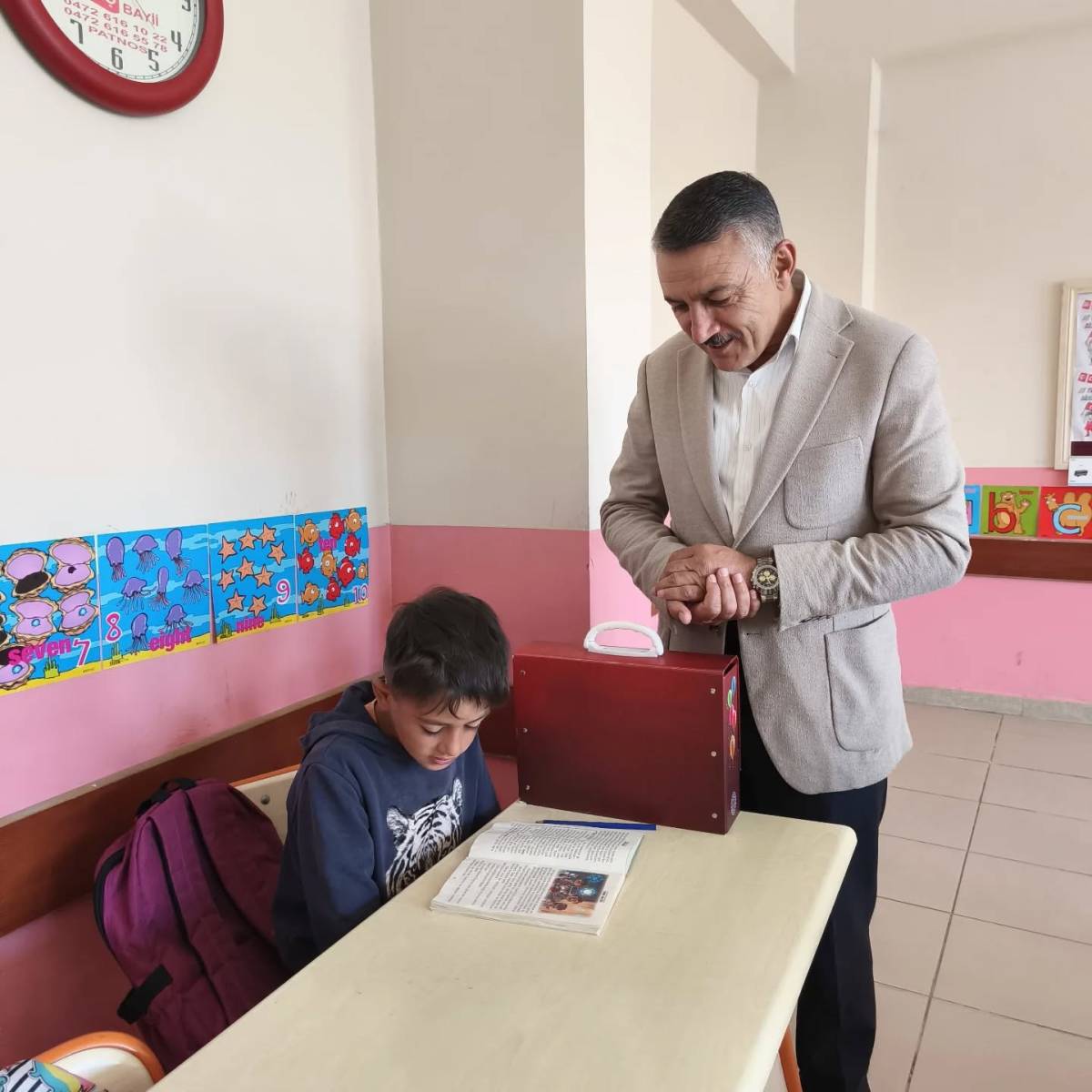 Patnos İlçe Milli Eğitim Müdürü Yüksel Zorlu’dan Hasandolu İlkokulu’na Ziyaret