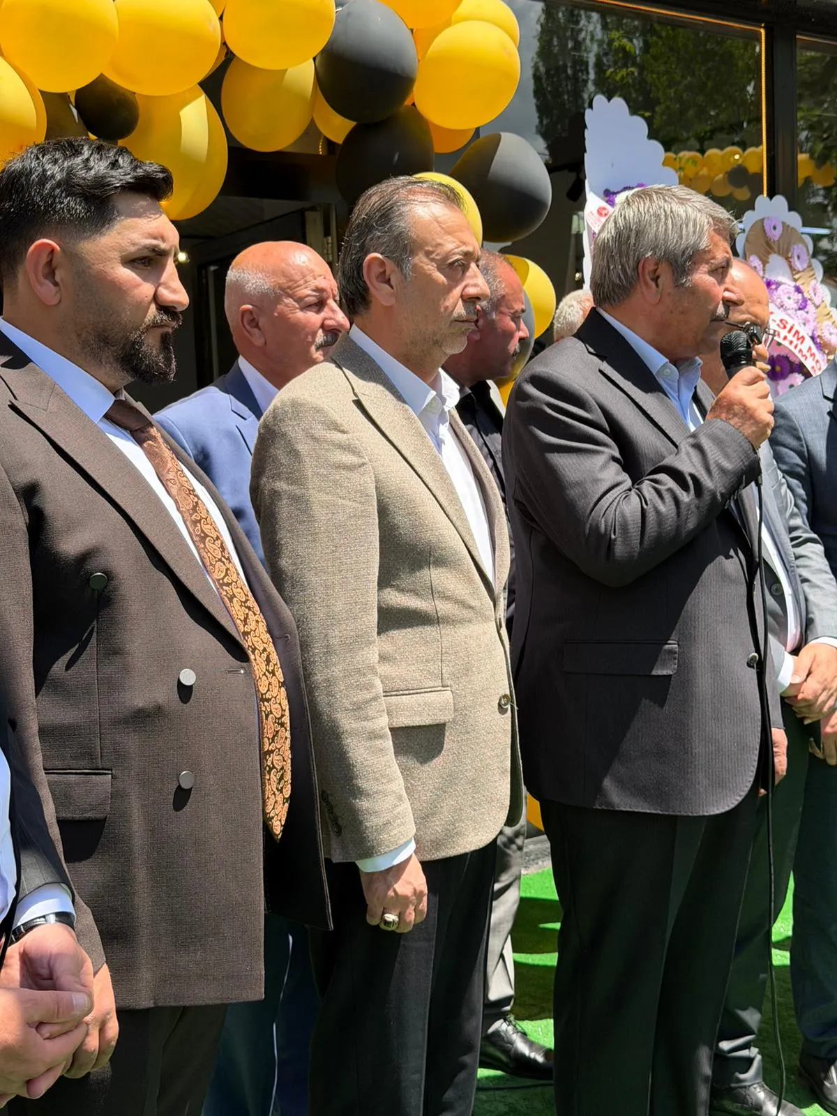 Patnos'ta Aydınlar Group Mobilya Mağazası Hizmete Açıldı