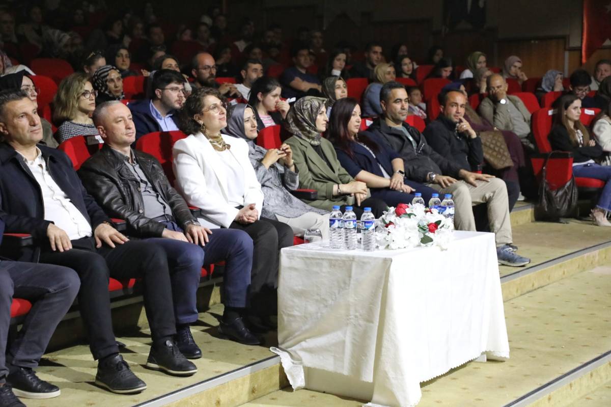 Türkülerle Ağrı’da unutulmaz gece