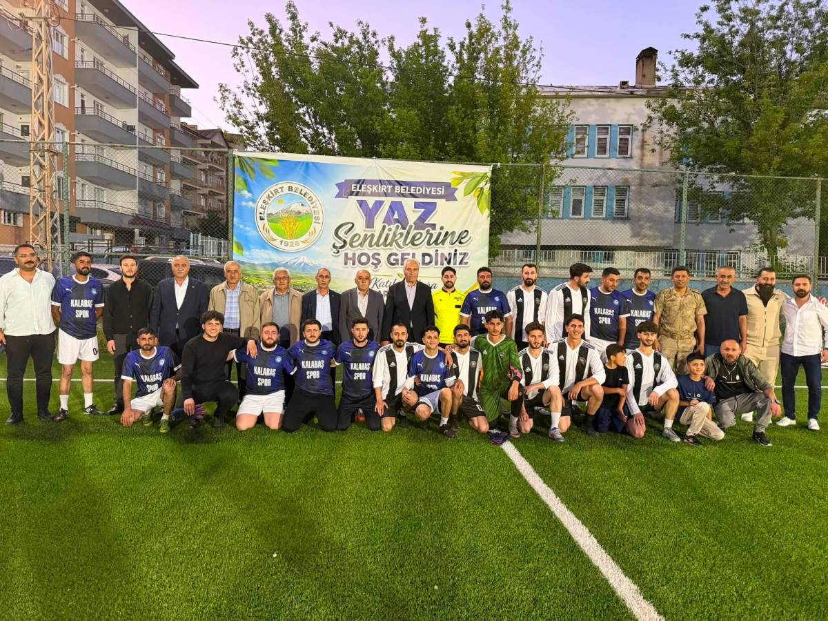 Eleşkirt'te Başkan Ramazan Yakut İlk Vuruşu Yaptı, Şenlikler Başladı