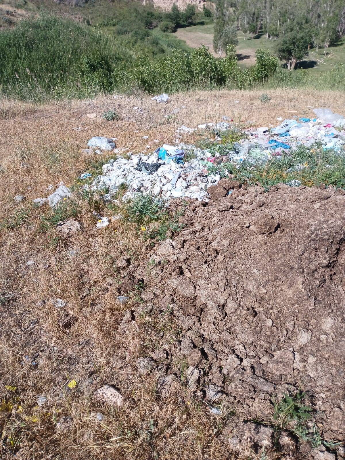 Erciş Nişancı Mahallesinde Doğa Kirliliğine Tepki