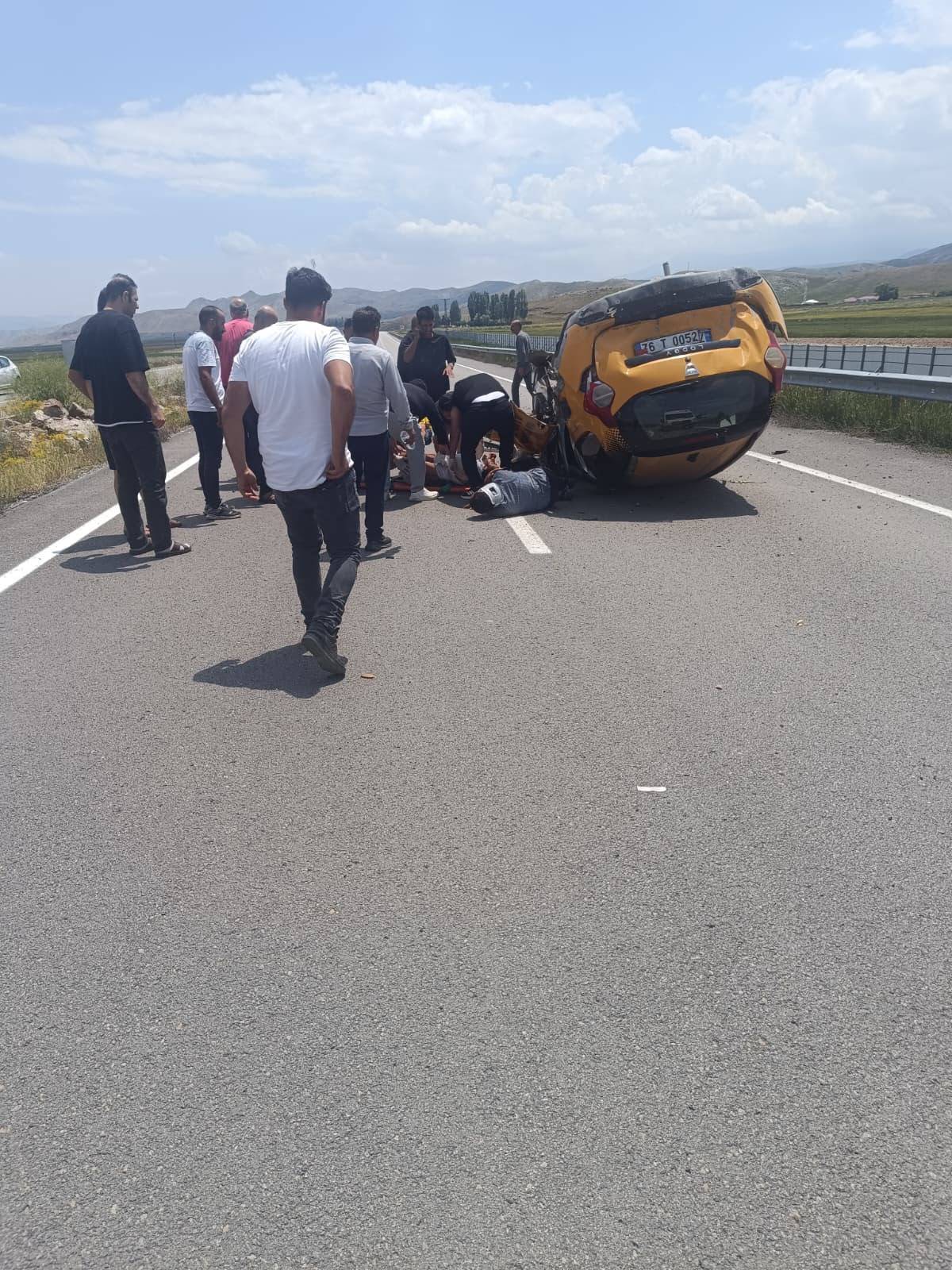 Ağrı’da kontrolden çıkan araç takla attı: 4 yaralı