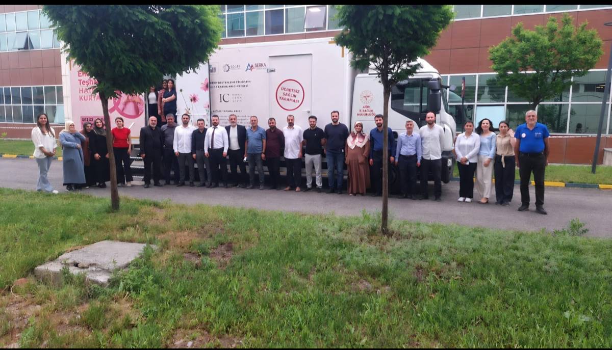 Ağrı’da vatandaşlara ücretsiz kanser taraması yapıldı